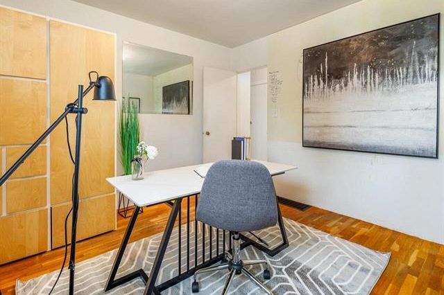 3687 E 26th Avenue Vancouver, BC - 4