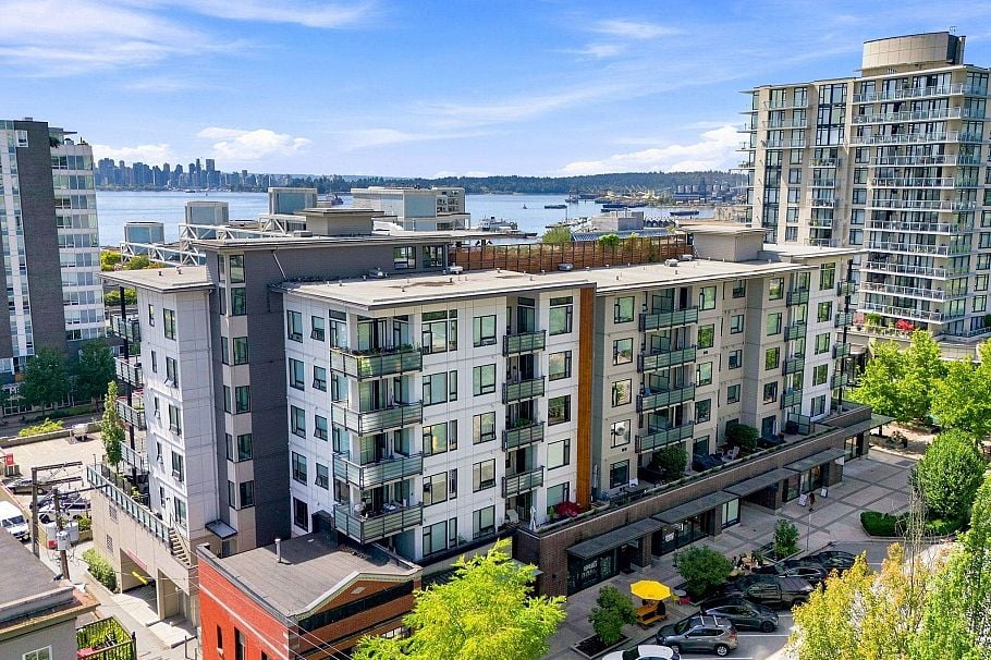 606 123 W 1st Street North Vancouver, BC - 32