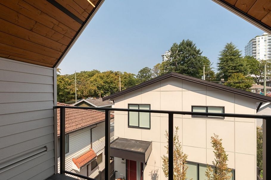 2 3615 Turner Street Vancouver, BC - 26