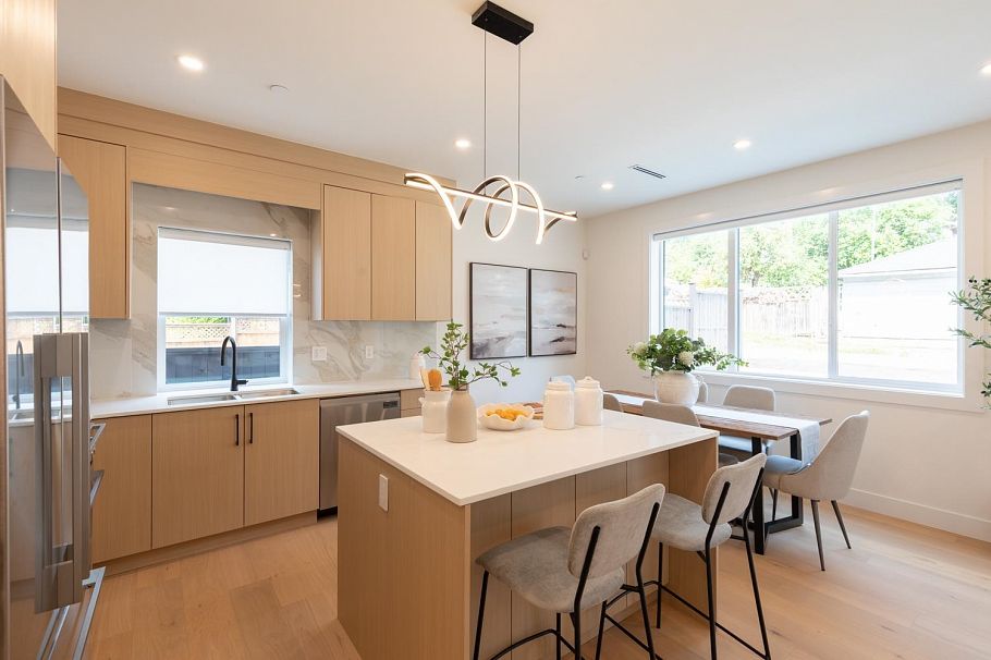 4 3615 Turner Street Vancouver, BC - 7