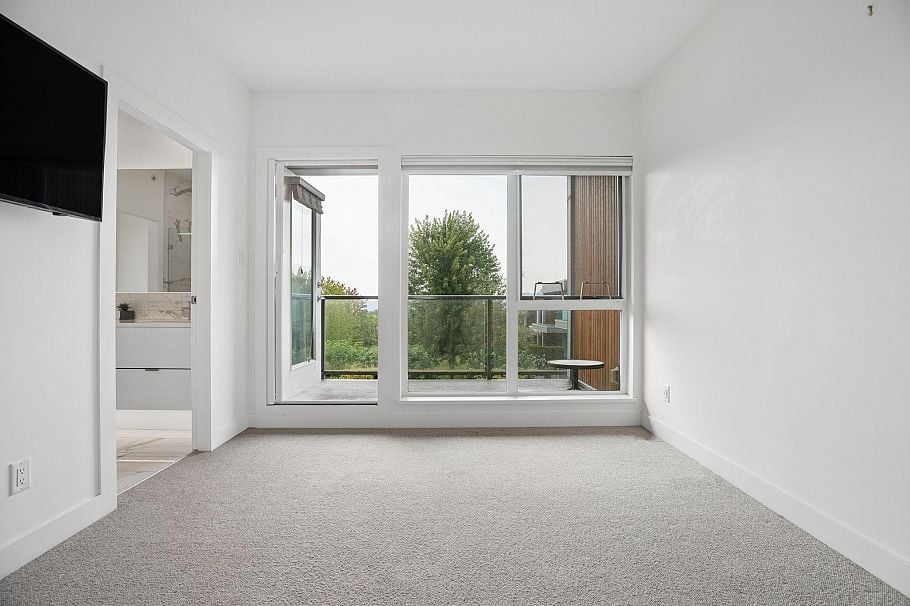 16 3596 Salal Drive North Vancouver, BC - 23