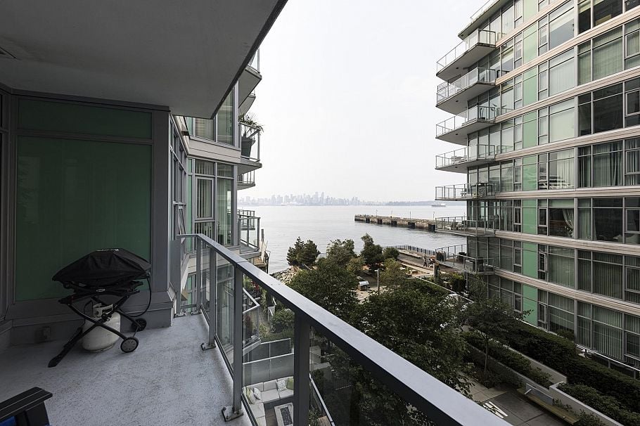 303 199 Victory Ship Way North Vancouver, BC - 20