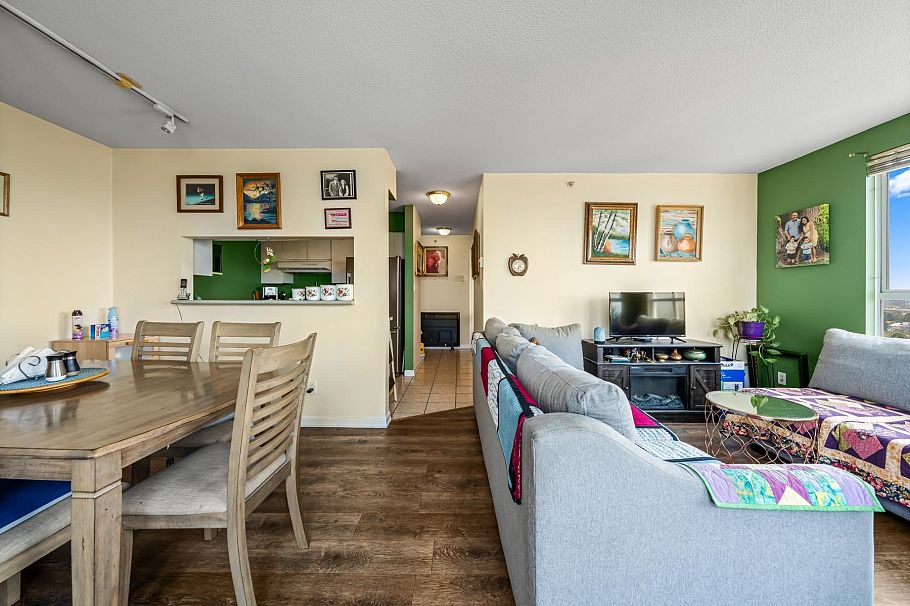 1405 3489 Ascot Place Vancouver, BC - 6