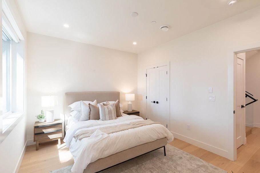 1 3615 Turner Street Vancouver, BC - 20