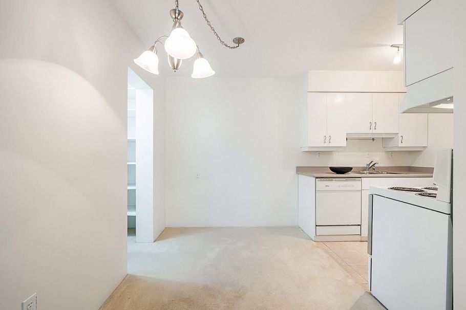 203 1169 Nelson Street Vancouver, BC - 15