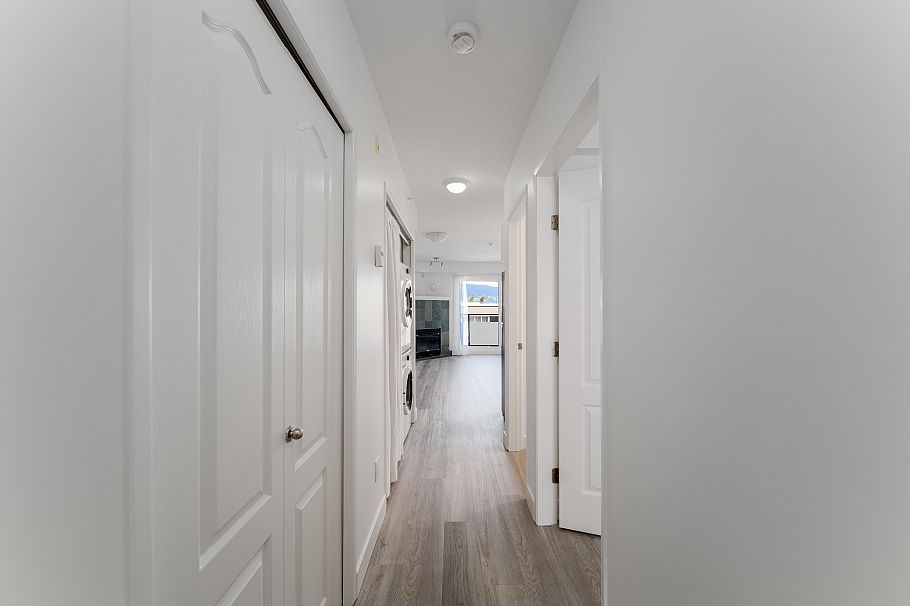 302 3788 W 10th Avenue Vancouver, BC - 23