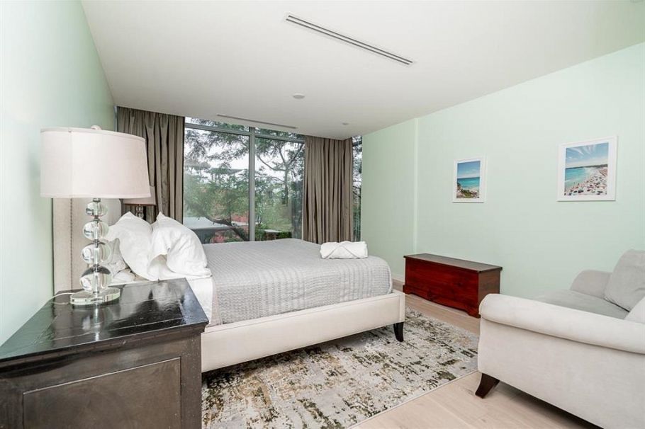 1163 W Cordova Street Vancouver, BC - 20