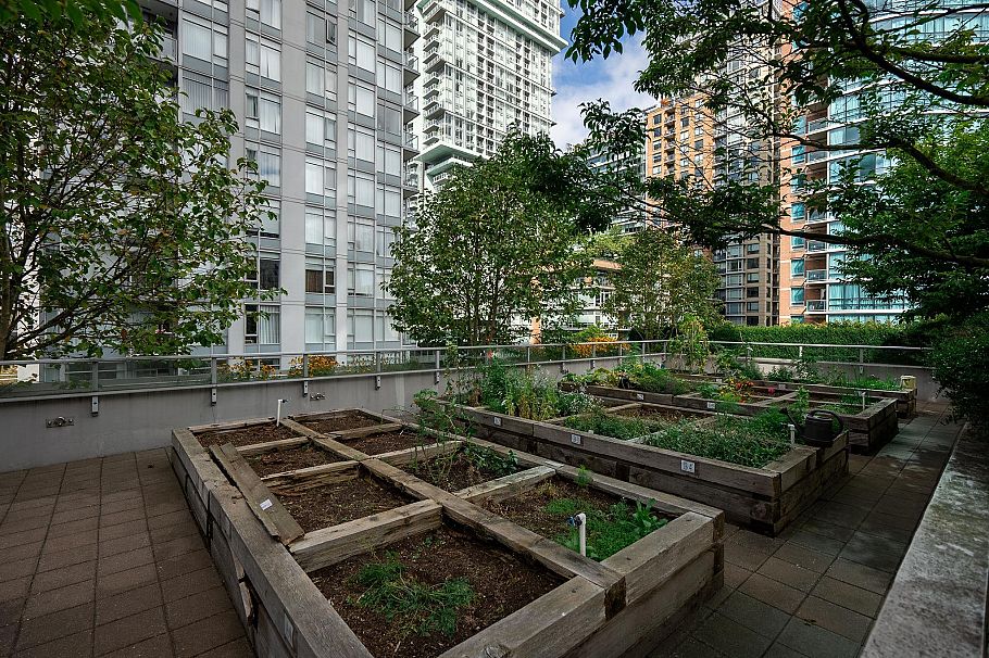 708 833 Homer Street Vancouver, BC - 36