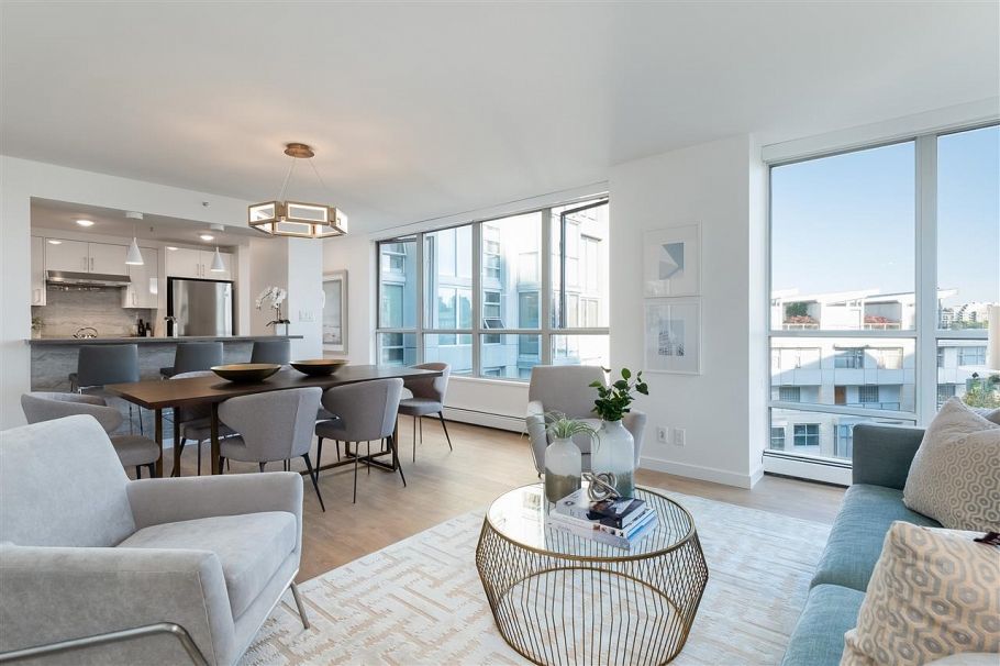 605 1228 Marinaside Crescent Vancouver, BC - 3