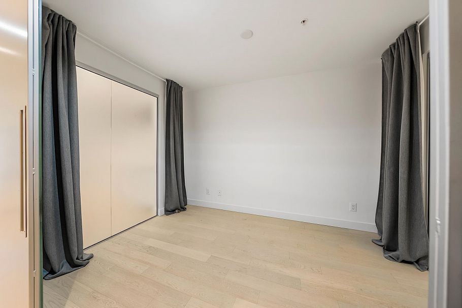 134 E 1st Avenue Vancouver, BC - 13