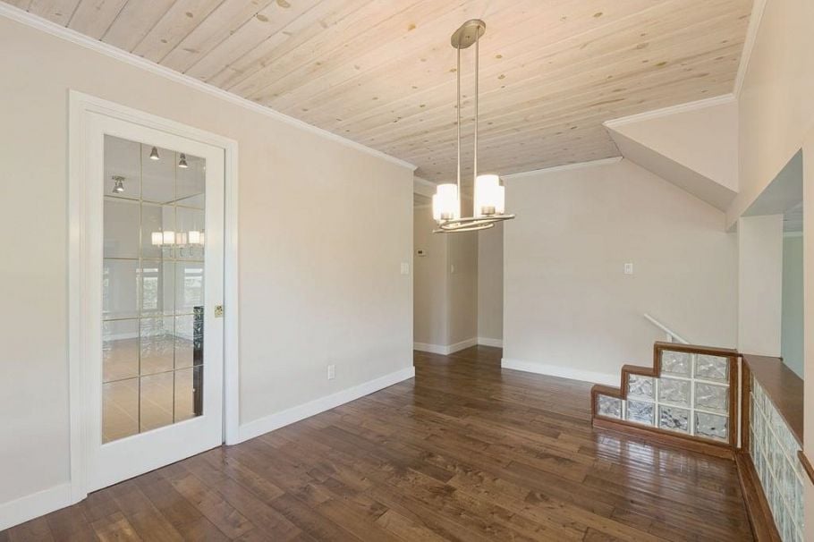1056 LILLOOET ROAD, North Vancouver BC V7J 2H8 North Vancouver, BC - 8