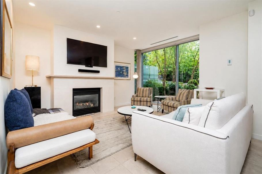 1163 W Cordova Street Vancouver, BC - 10