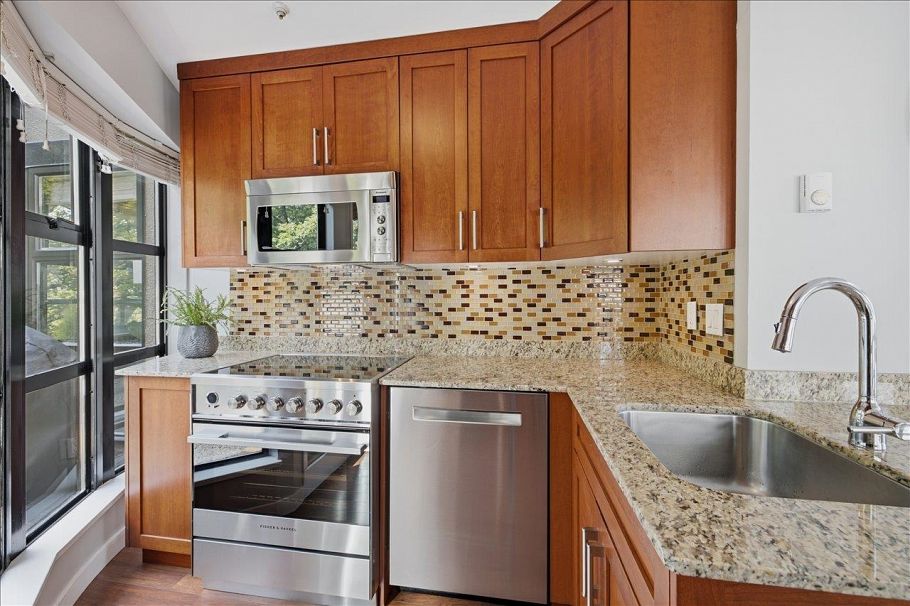 401 3673 W 11th Avenue Vancouver, BC - 17