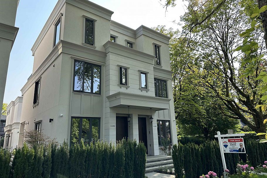 2 1592 Nanton Avenue Vancouver, BC - 1