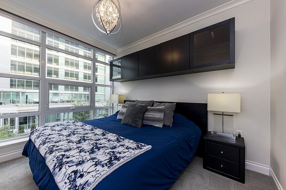 303 199 Victory Ship Way North Vancouver, BC - 18