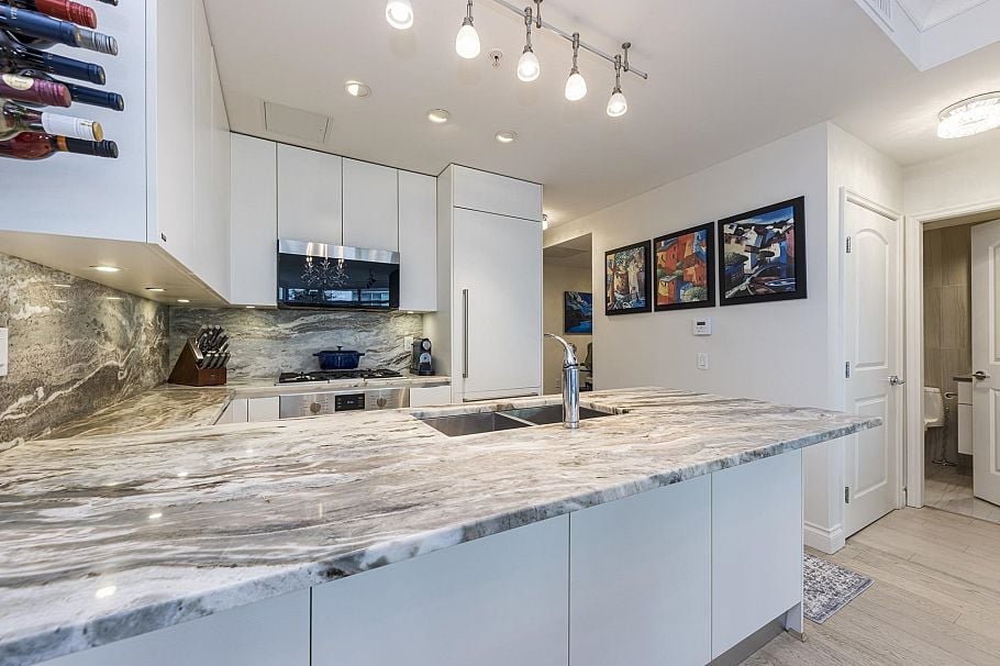 303 199 Victory Ship Way North Vancouver, BC - 11