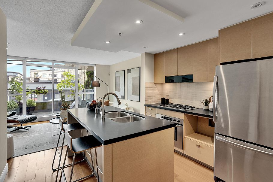 202 1530 W 8th Avenue Vancouver, BC - 15
