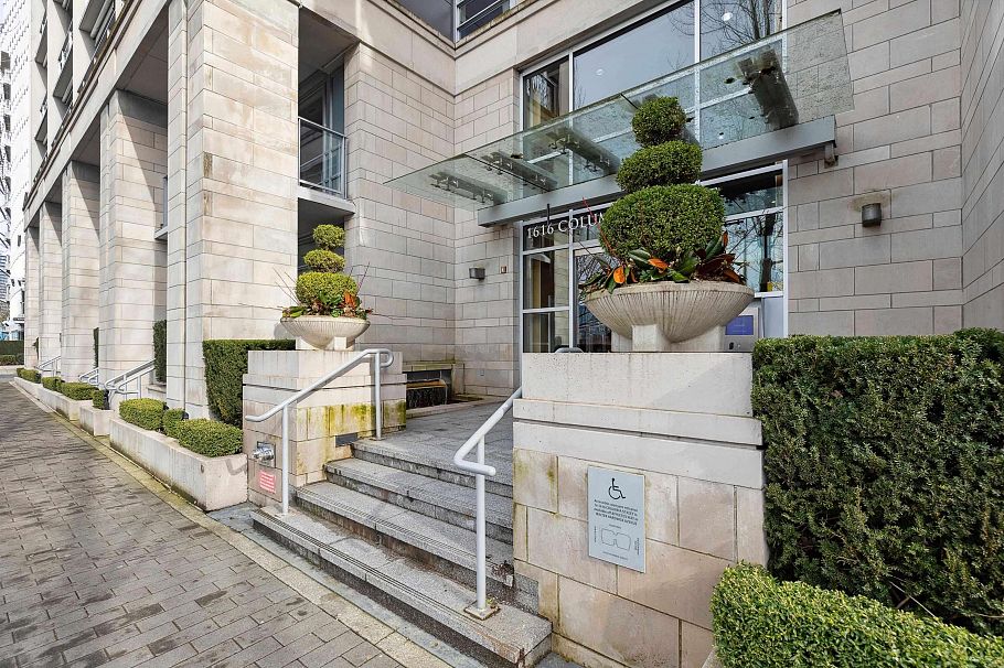 604 1616 COLUMBIA STREET, Vancouver BC V5Y 0B7 Vancouver, BC - 14