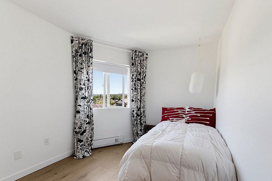 219 2910 E Pender Street Vancouver, BC - 15