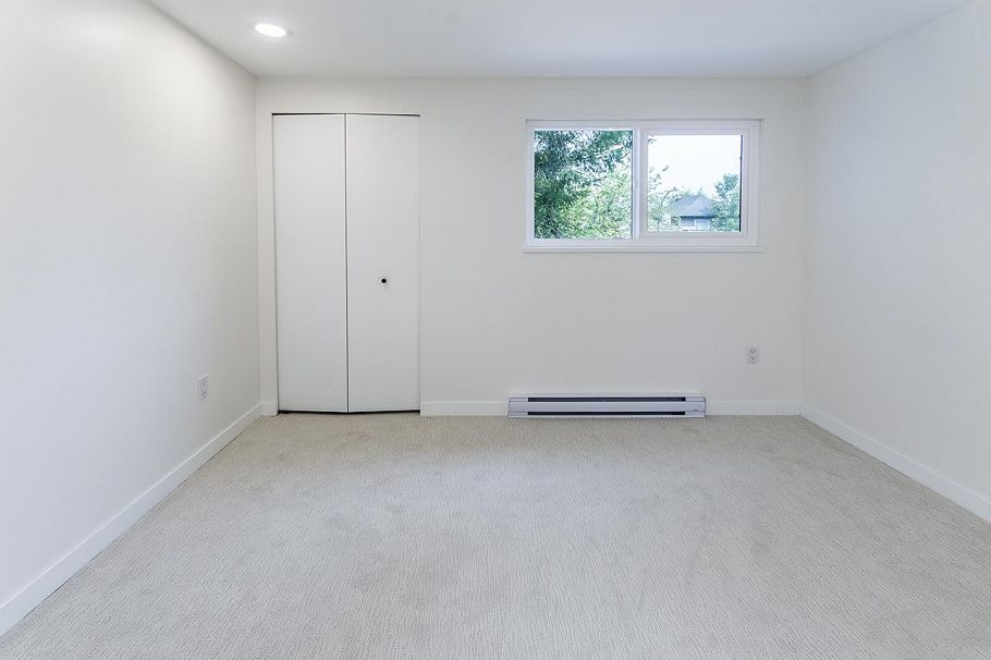 962 E 11th Avenue Vancouver, BC - 24