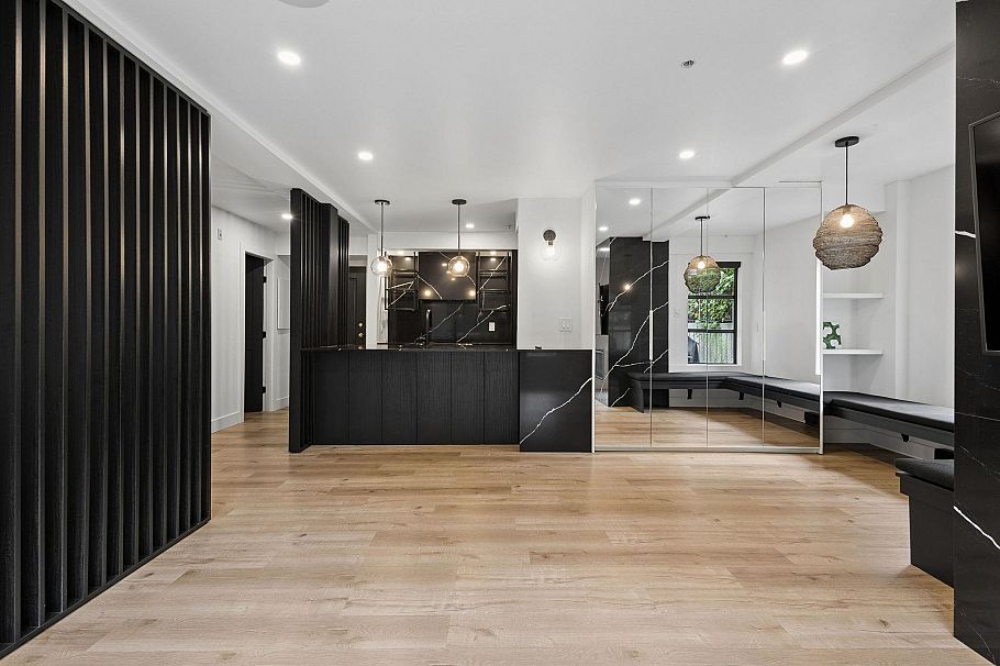 104 2119 Yew Street Vancouver, BC - 9