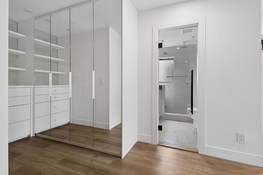 104 2119 Yew Street Vancouver, BC - 30