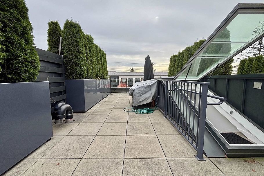 3 720 3RD EAST STREET, North Vancouver BC V7L 0G7 North Vancouver, BC - 2
