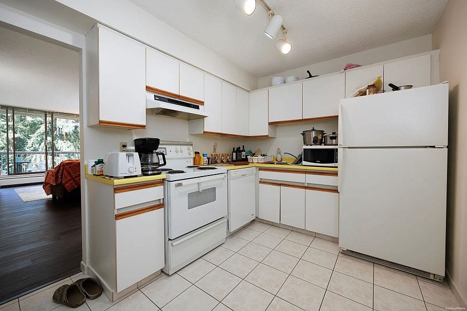 809 2020 Fullerton Avenue North Vancouver, BC - 10