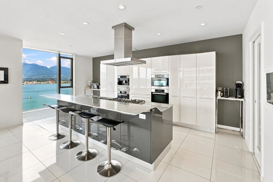 1701 277 Thurlow Street Vancouver, BC - 10