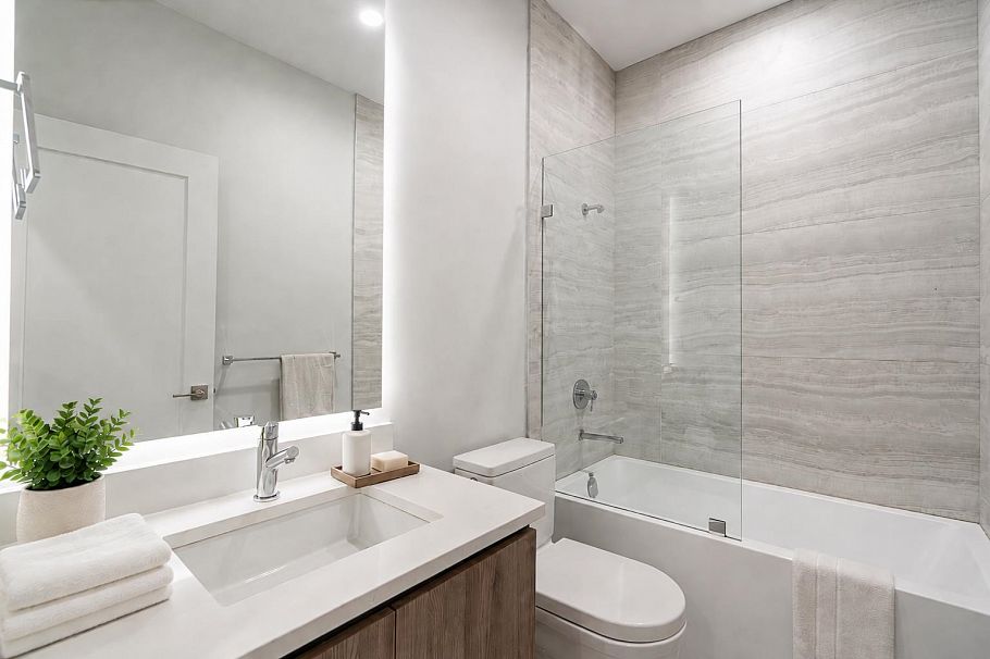 955 Forest Hills Drive North Vancouver, BC - 39