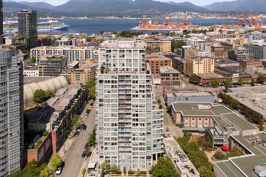 2405 550 Taylor Street Vancouver, BC - 32