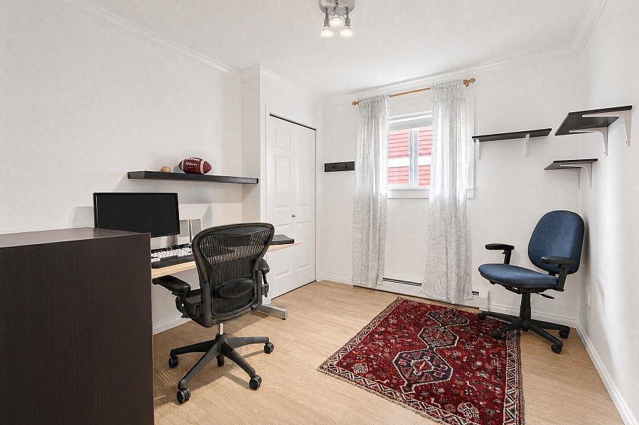 2183 Napier Street Vancouver, BC - 23