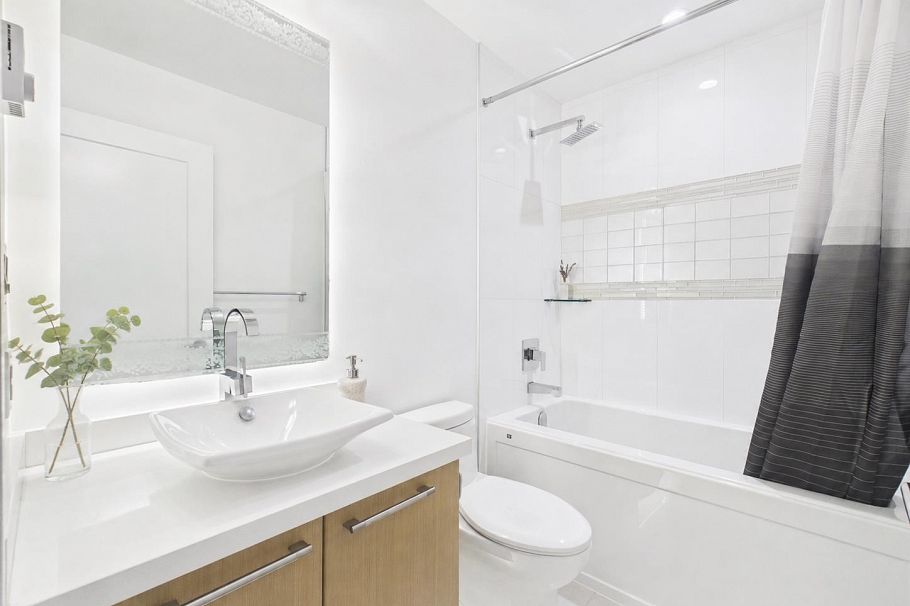 202 5325 West Boulevard Vancouver, BC - 23