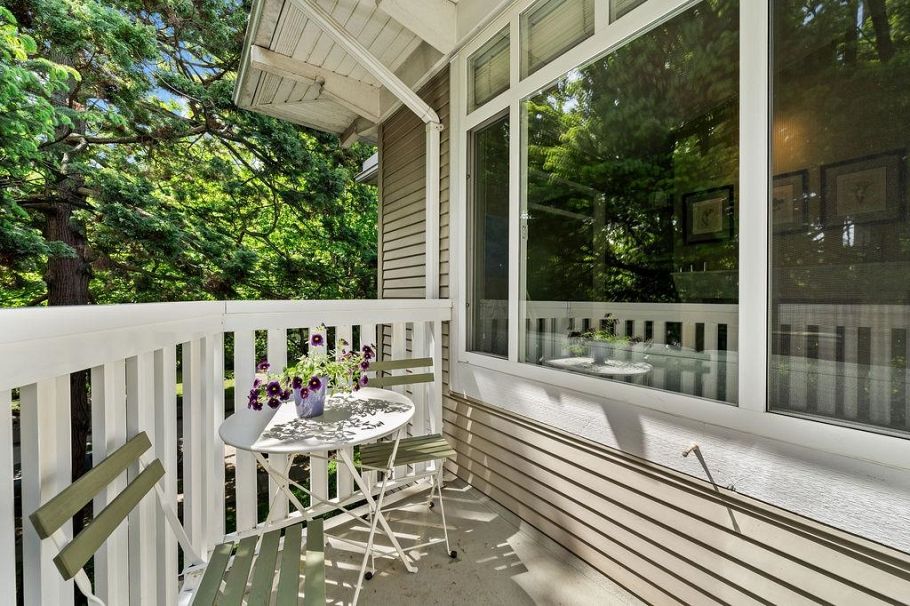 313 1675 W 10th Avenue Vancouver, BC - 6