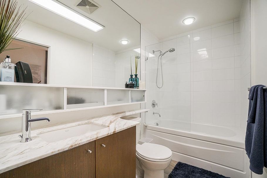 205 531 Beatty Street Vancouver, BC - 13