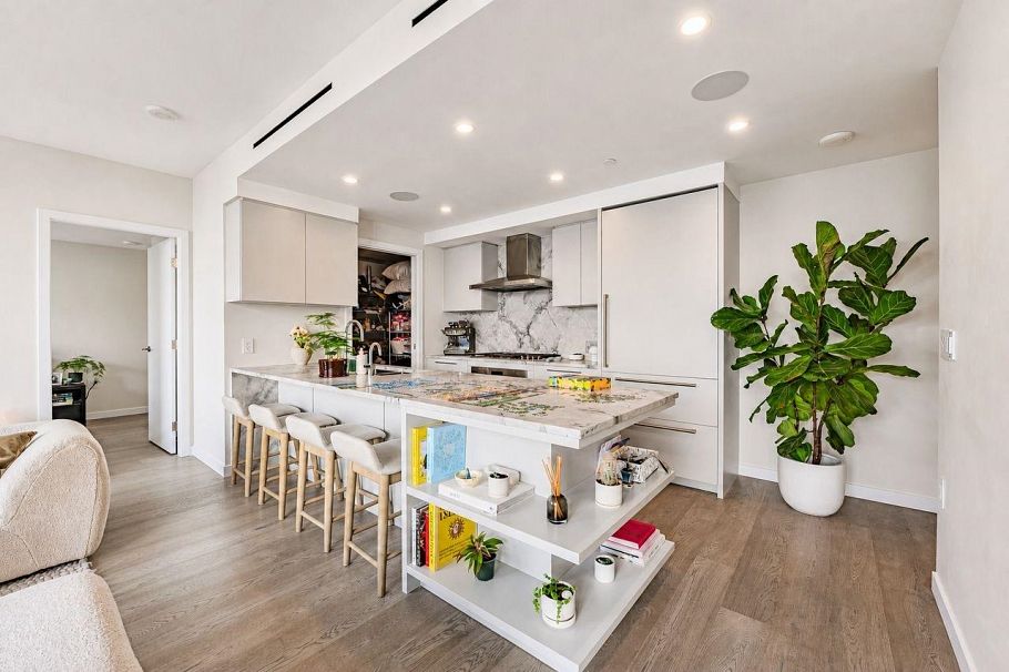 3005 1335 Howe Street Vancouver, BC - 21