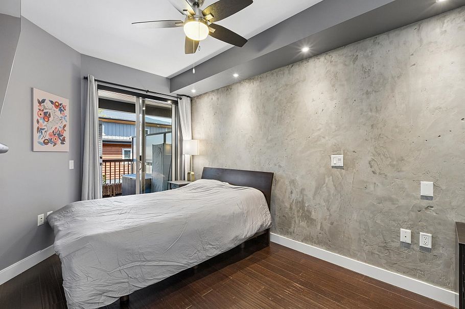 303 116 W 23rd Street North Vancouver, BC - 12