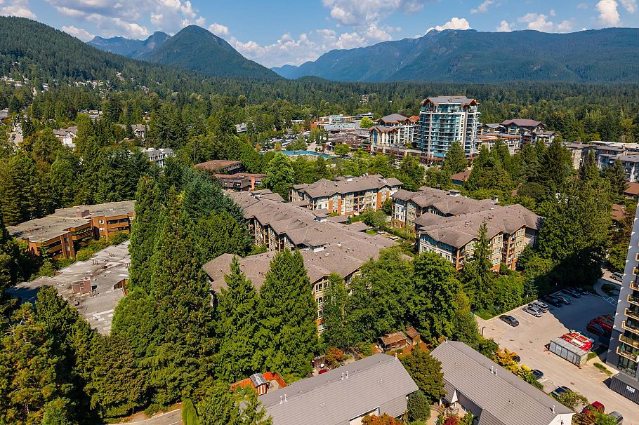 203 1111 E 27th Street North Vancouver, BC - 22