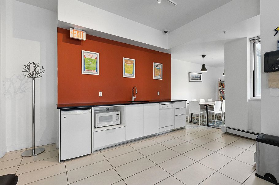 703 1325 Rolston Street Vancouver, BC - 11