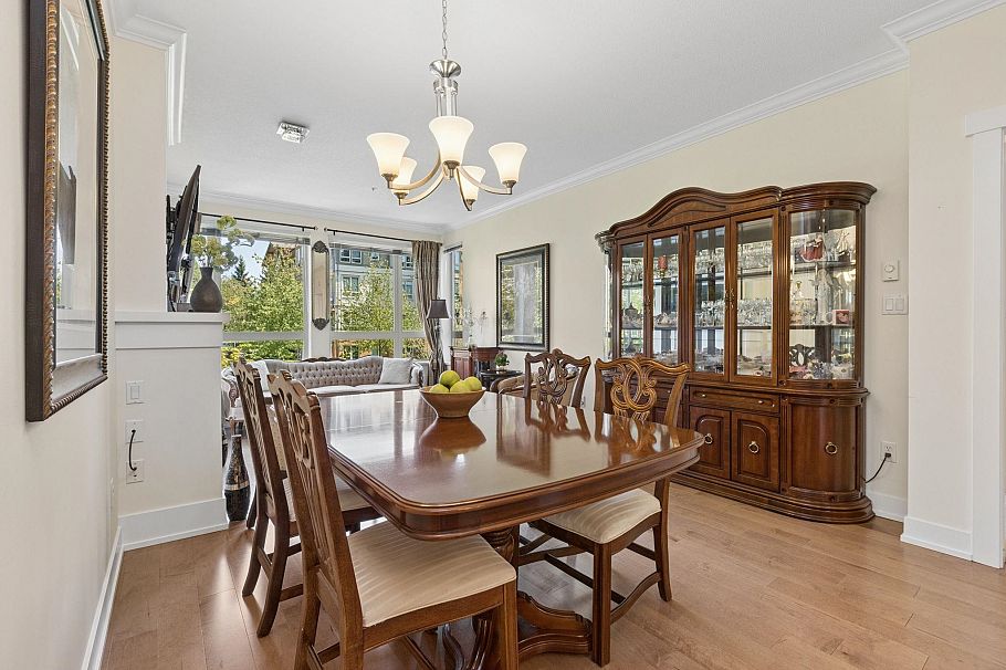 203 1111 E 27th Street North Vancouver, BC - 6