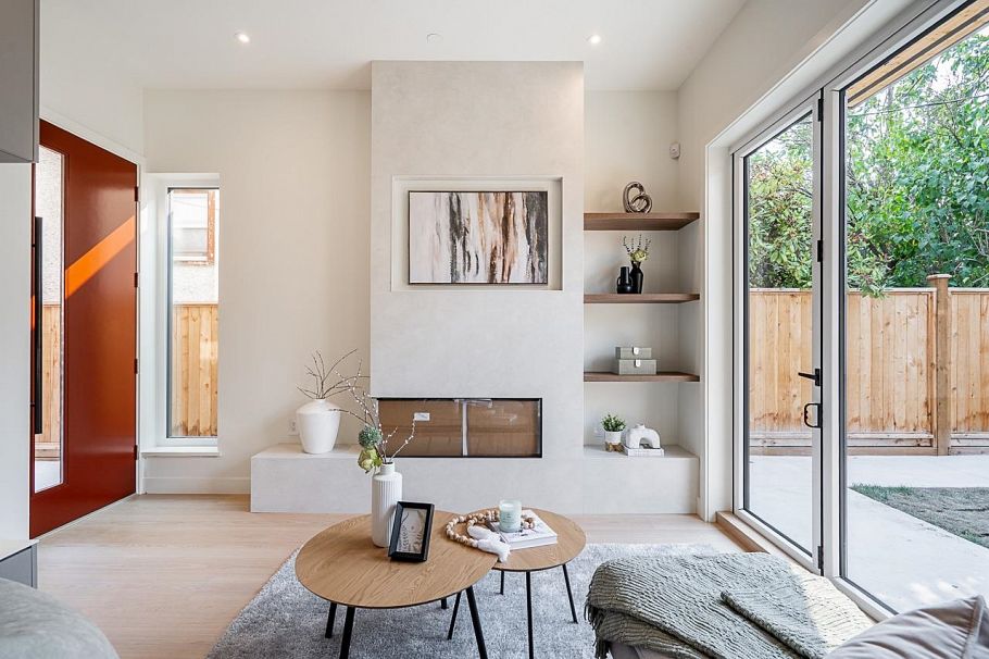 2 456 E 38th Avenue Vancouver, BC - 4