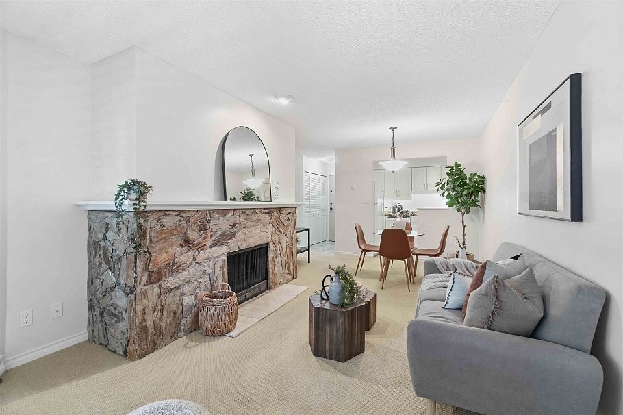 202 1476 W 10th Avenue Vancouver, BC - 5
