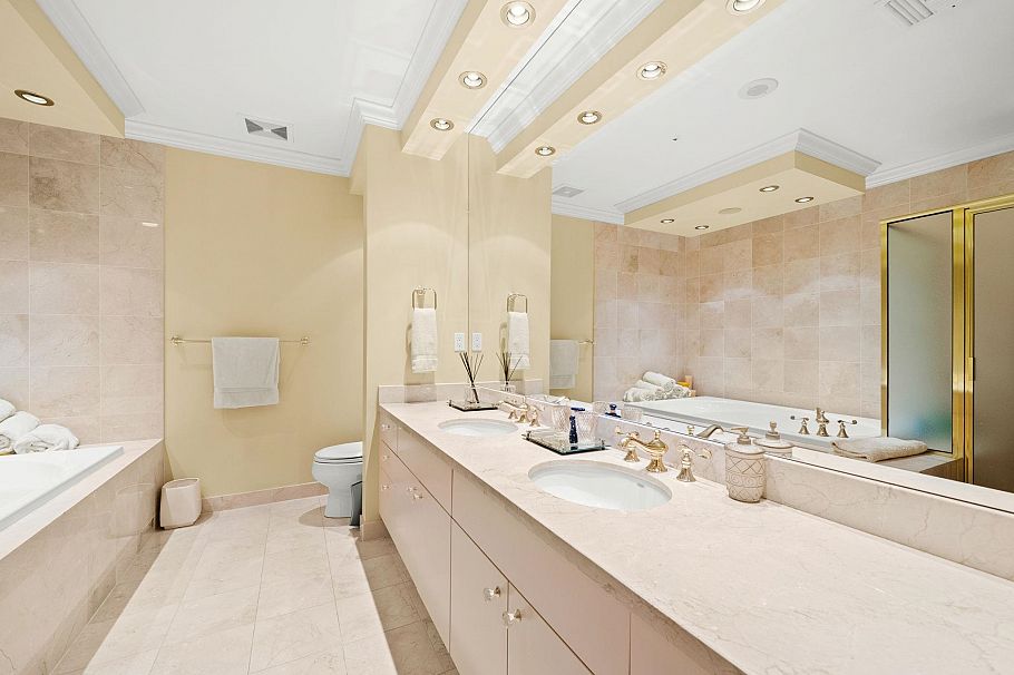 PH3 1790 Bayshore Drive Vancouver, BC - 6