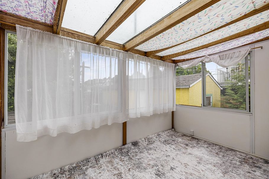 7544 Main Street Vancouver, BC - 35
