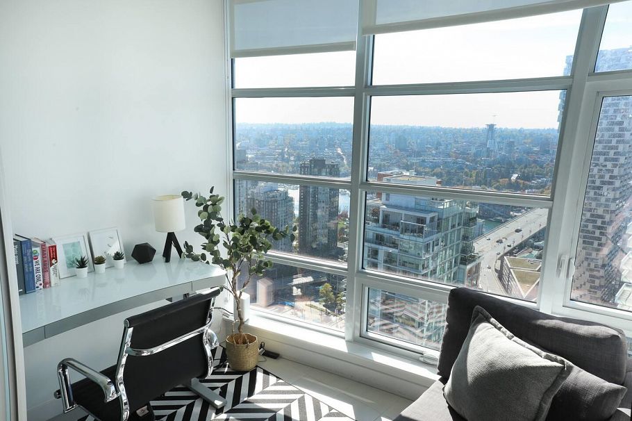 4103 1283 Howe Street Vancouver, BC - 4