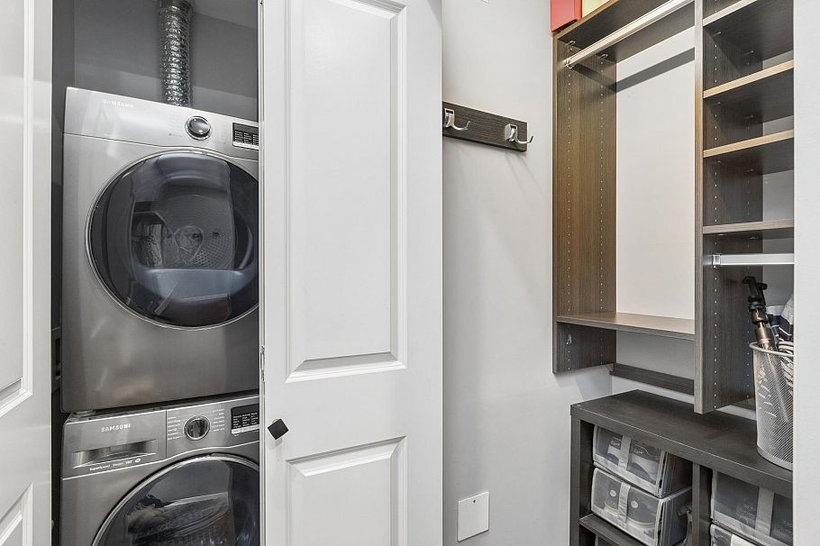 303 116 W 23rd Street North Vancouver, BC - 21