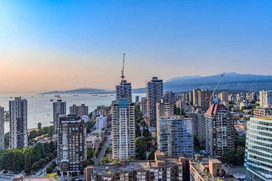 3005 1335 Howe Street Vancouver, BC - 1