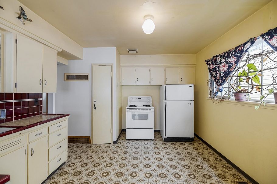 7544 Main Street Vancouver, BC - 29