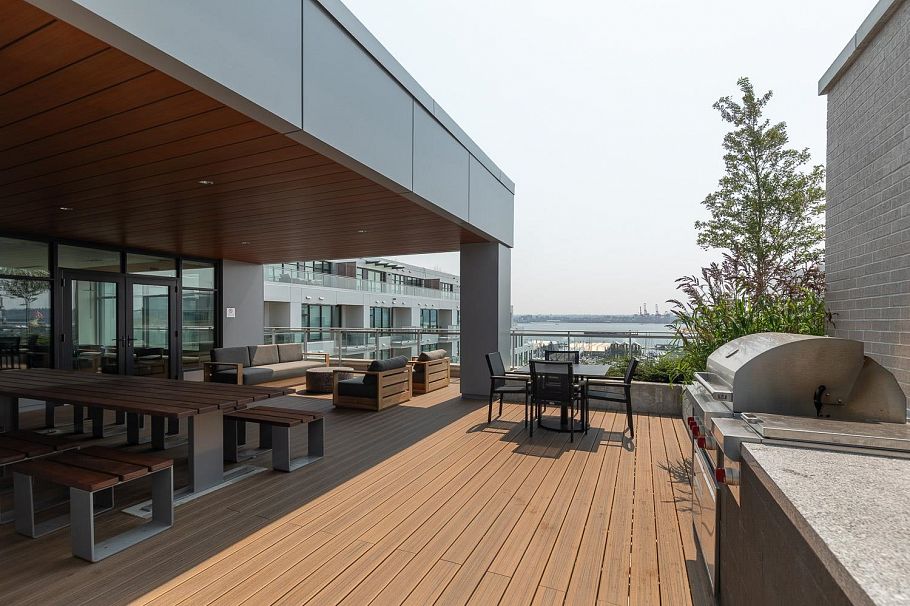 107 755 Harbourside Drive North Vancouver, BC - 25