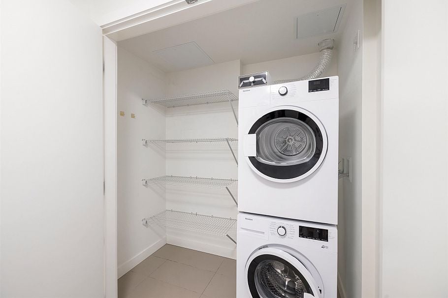 1705 1401 Hunter Street North Vancouver, BC - 22